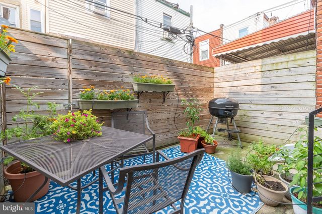 2611 W THOMPSON ST, Philadelphia, PA 19121