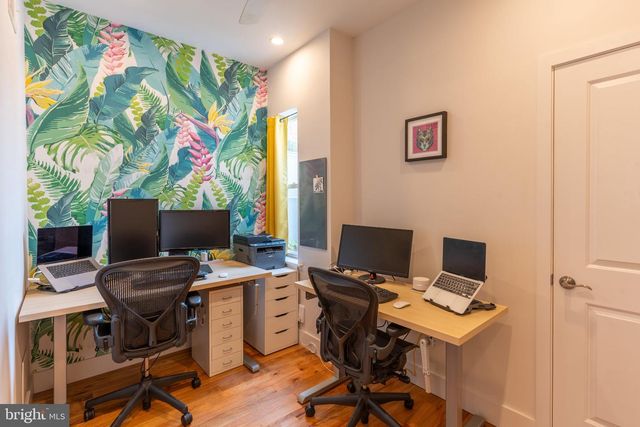2611 W THOMPSON ST, Philadelphia, PA 19121