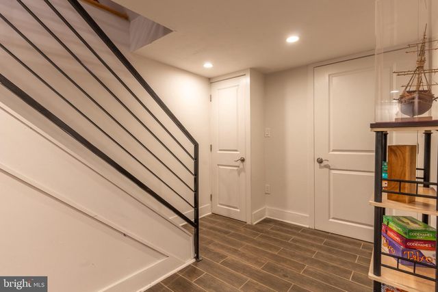 2611 W THOMPSON ST, Philadelphia, PA 19121