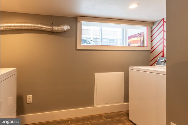 2611 W THOMPSON ST, Philadelphia, PA 19121