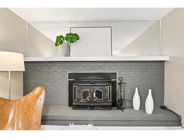 1561 S Kendall St, Lakewood, CO 80232