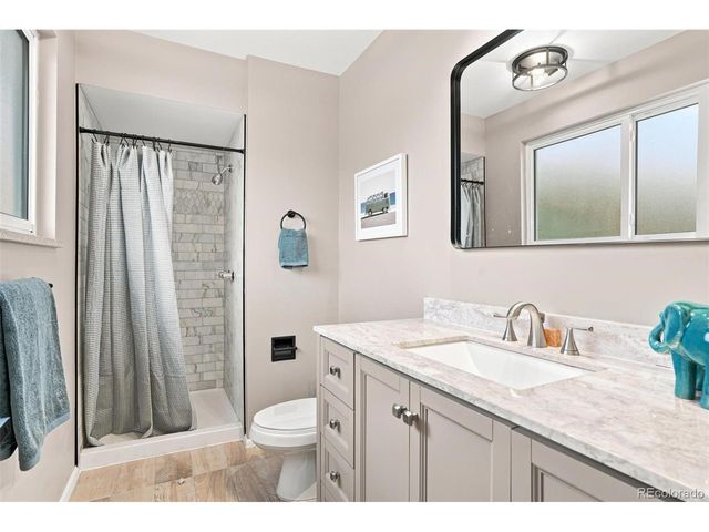 1561 S Kendall St, Lakewood, CO 80232