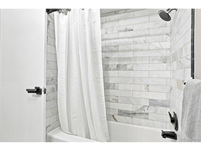 1561 S Kendall St, Lakewood, CO 80232