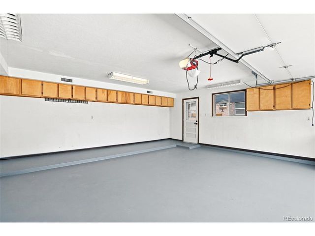 1561 S Kendall St, Lakewood, CO 80232