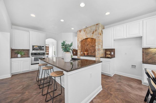 9812 Whitley Bay DR, Austin, TX 78717