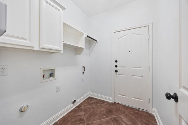 9812 Whitley Bay DR, Austin, TX 78717
