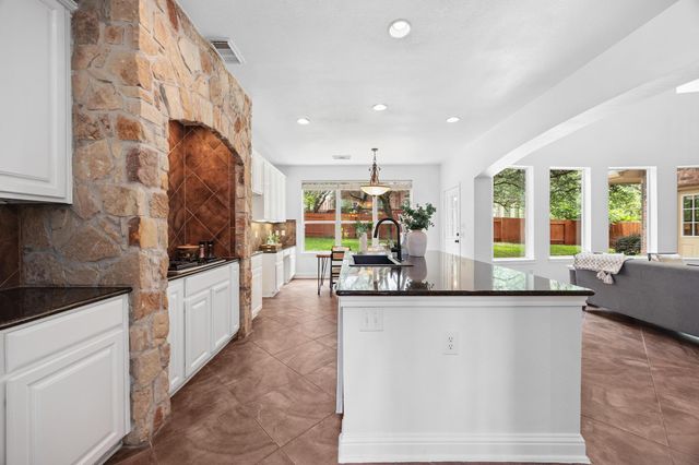 9812 Whitley Bay DR, Austin, TX 78717