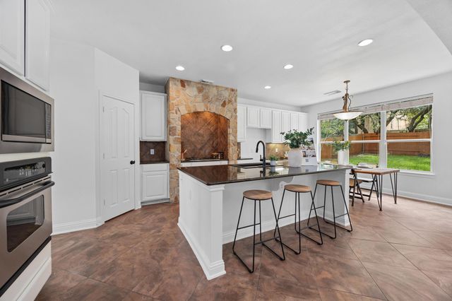 9812 Whitley Bay DR, Austin, TX 78717