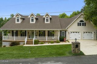 205 Summer Rose Lane, Johnson City, TN 37601