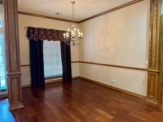 6505 Applewood Drive, Edmond, OK 73034