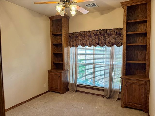 6505 Applewood Drive, Edmond, OK 73034