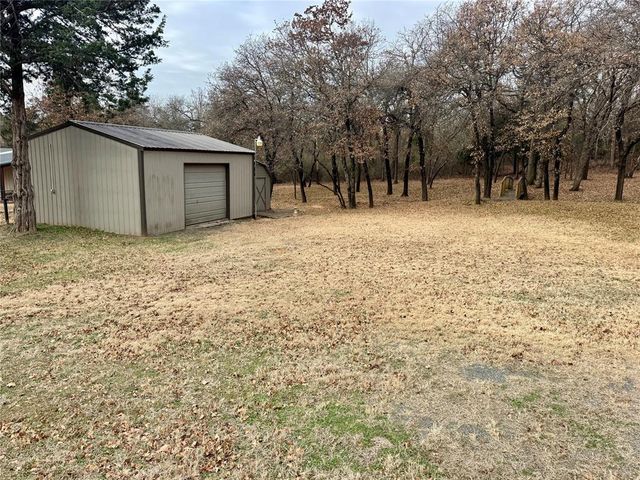 6505 Applewood Drive, Edmond, OK 73034