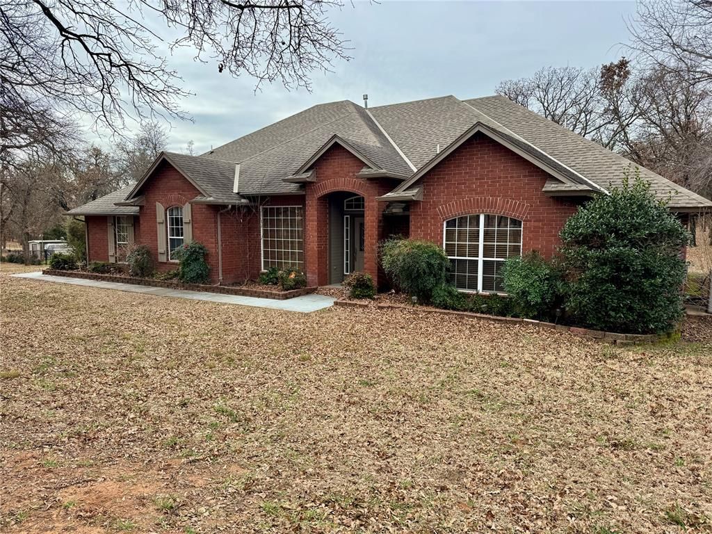 6505 Applewood Drive, Edmond, OK 73034