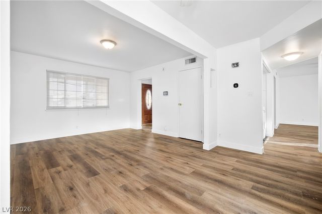 233 Kipling Street, Las Vegas, NV 89107