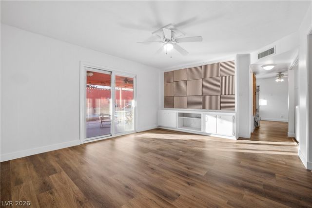 233 Kipling Street, Las Vegas, NV 89107