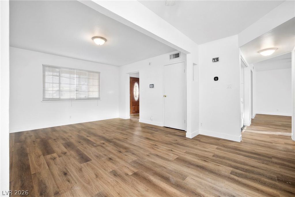 Image 15 of property listing at 233 Kipling Street, Las Vegas, NV 89107