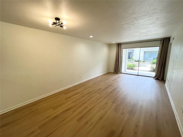 2884 PLAZA TERRACE DRIVE DRIVE 2884, Orlando, FL 32803