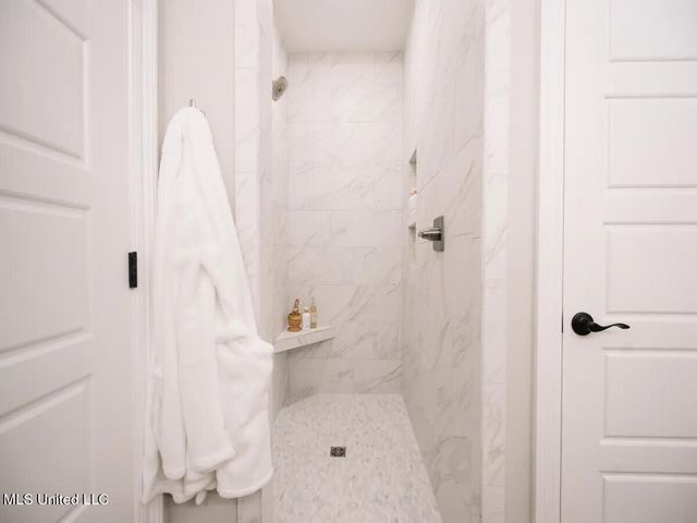 3682 Olivia Drive, Ocean Springs, MS 39564