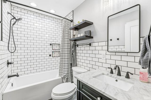 12363 Ashland Street, Granger, IN 46530