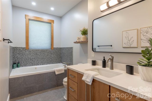 8745 Lake James Road, Nebo, NC 28761