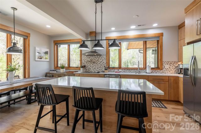 8745 Lake James Road, Nebo, NC 28761