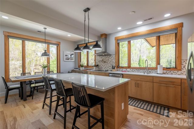 8745 Lake James Road, Nebo, NC 28761