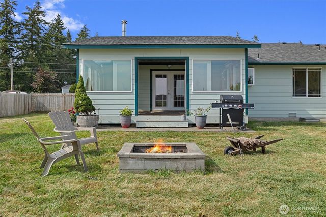 180 Kowntee Street, Camano Island, WA 98282