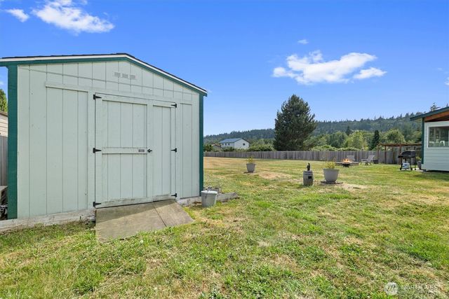 180 Kowntee Street, Camano Island, WA 98282