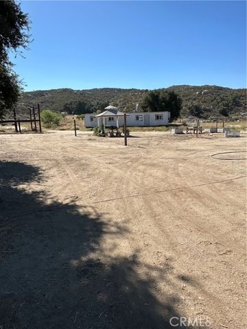 44845 Benton Road, Hemet, CA 92544