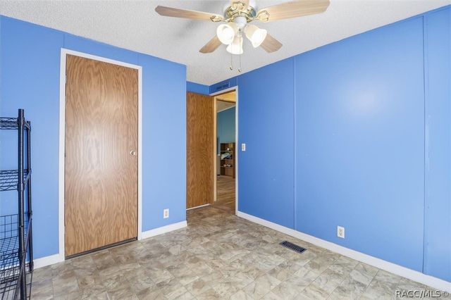 4390 N Williams Avenue, Crystal River, FL 34428