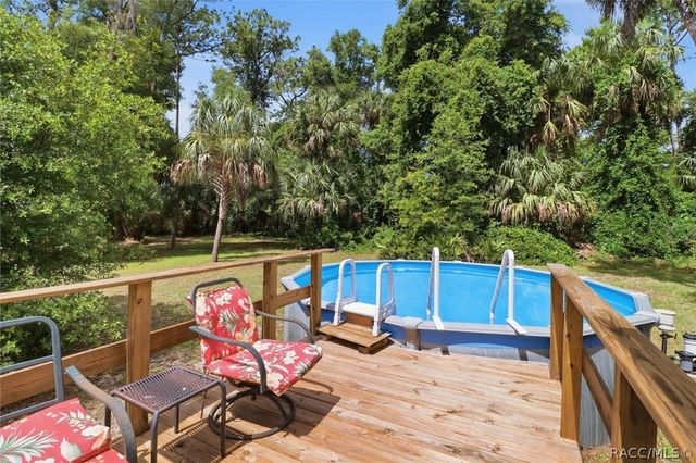 4390 N Williams Avenue, Crystal River, FL 34428