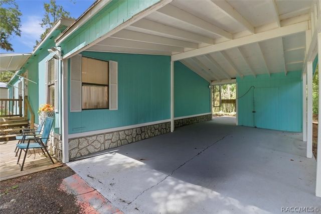 4390 N Williams Avenue, Crystal River, FL 34428