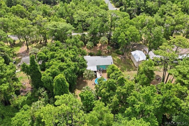 4390 N Williams Avenue, Crystal River, FL 34428