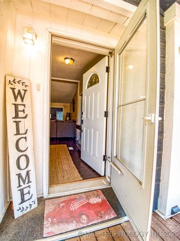 13883 Holiday Park, Kingston, OK 73439