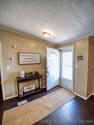 13883 Holiday Park, Kingston, OK 73439