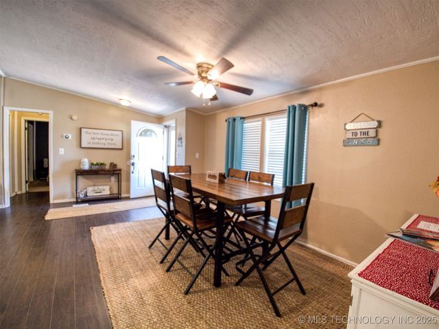 13883 Holiday Park, Kingston, OK 73439