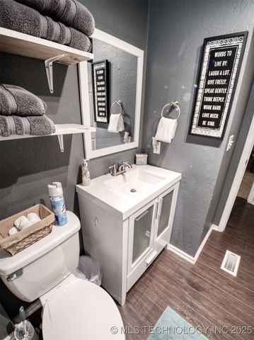 13883 Holiday Park, Kingston, OK 73439