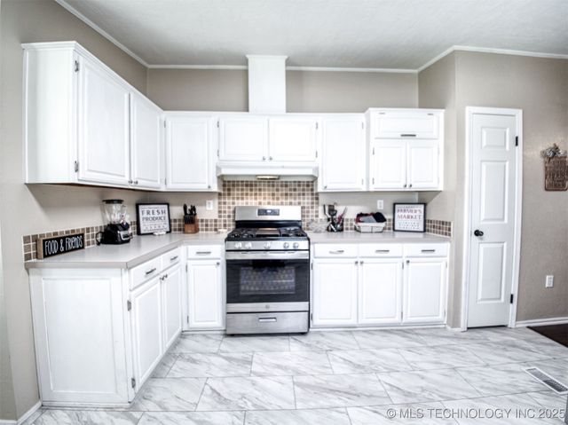 13883 Holiday Park, Kingston, OK 73439