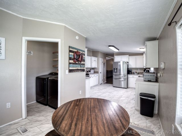 13883 Holiday Park, Kingston, OK 73439