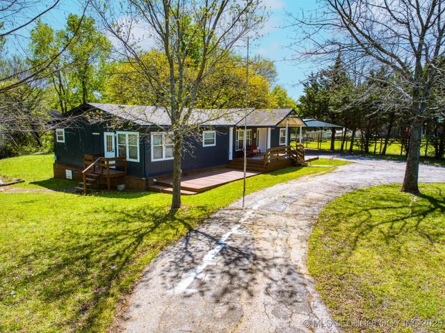 13883 Holiday Park, Kingston, OK 73439