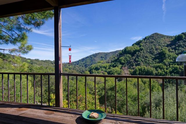 26969 Moody Rd., Los Altos Hills, CA 94022