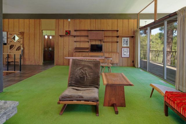 26969 Moody Rd., Los Altos Hills, CA 94022