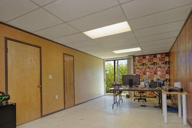 26969 Moody Rd., Los Altos Hills, CA 94022