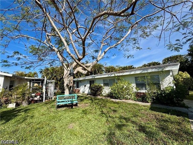 815 Courtington LN 1, Fort Myers, FL 33919