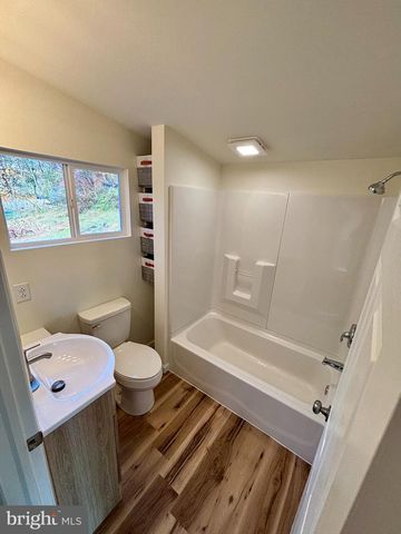 253 MAIN ST, Parryville, PA 18244