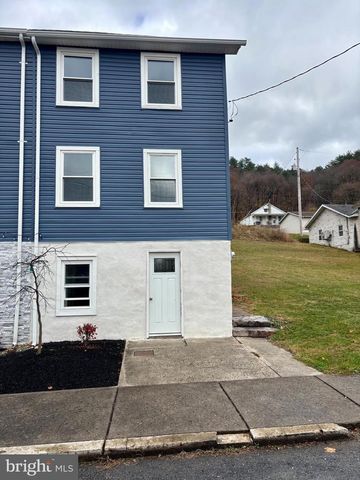 253 MAIN ST, Parryville, PA 18244