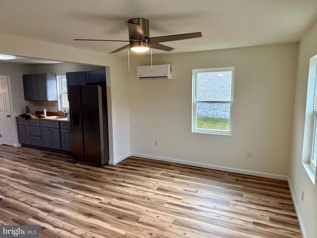 253 MAIN ST, Parryville, PA 18244