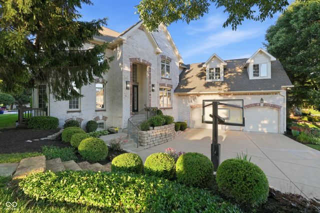14232 Kingdom Court, Fishers, IN 46040