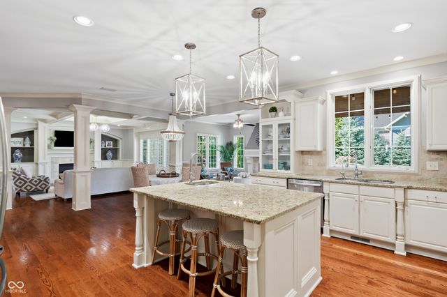 14232 Kingdom Court, Fishers, IN 46040