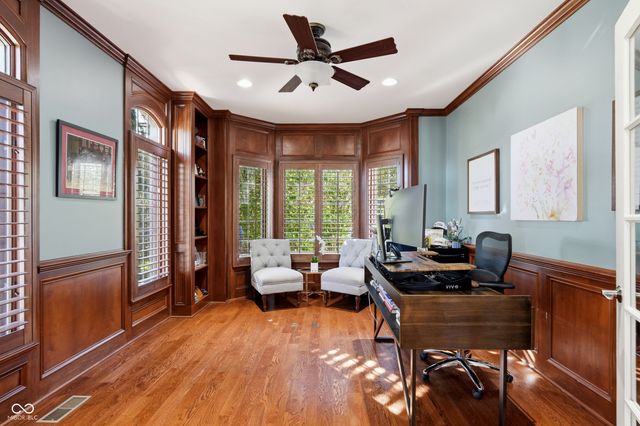 14232 Kingdom Court, Fishers, IN 46040
